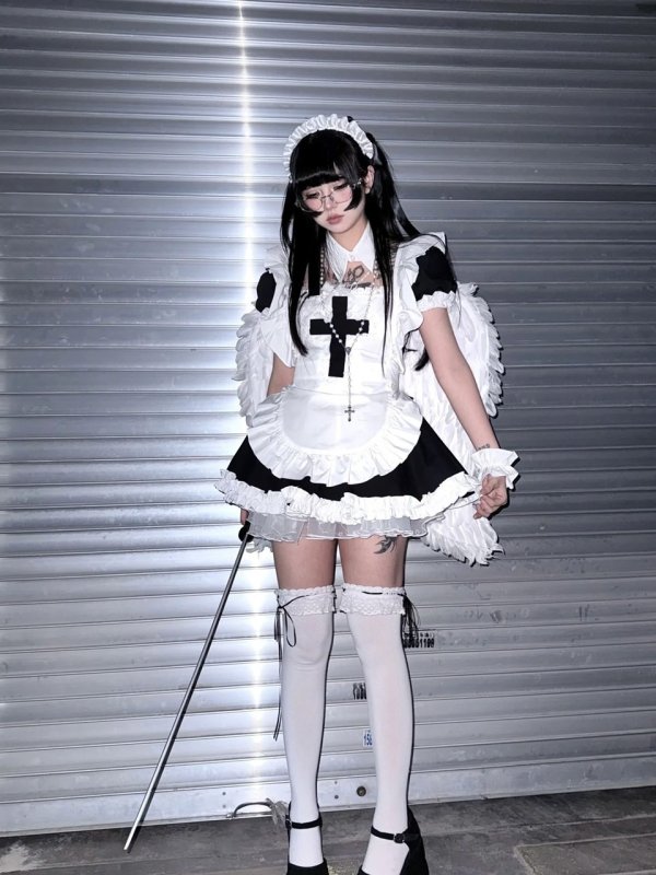 画像1: 十字架　可愛いメイド服 ミニ丈ワンピース コスチューム 半袖 フリル カチューシャ付き 蝶結び コスプレ衣装