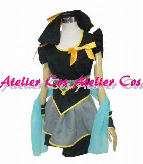 コスプレ衣装武器小物ウィッグブーツなどのオーダーメイド専門店