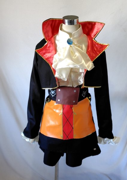 画像1: メメントモリ　コルディ(団長)  コスプレ 衣装 通販 オーダーメイド (1)