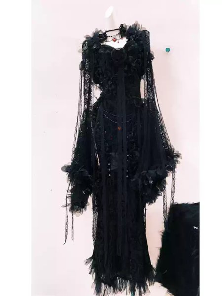 画像1: ゴシックドレス、ダークスタイルのドレス、ゴシックダークレディース服、レースドレス、宮廷スタイルのクラシックドレス　コスプレ 衣装 通販 オーダーメイド　コスプレ 衣装 通販 オーダーメイド (1)