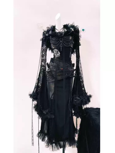 画像1: ゴシックドレス、ダークドレス、ヴァンパイアドレス、レースドレス、宮廷風クラシックドレス　コスプレ 衣装 通販 オーダーメイド (1)